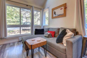Cozy Lodge in the Mont Tremblant Ski Village